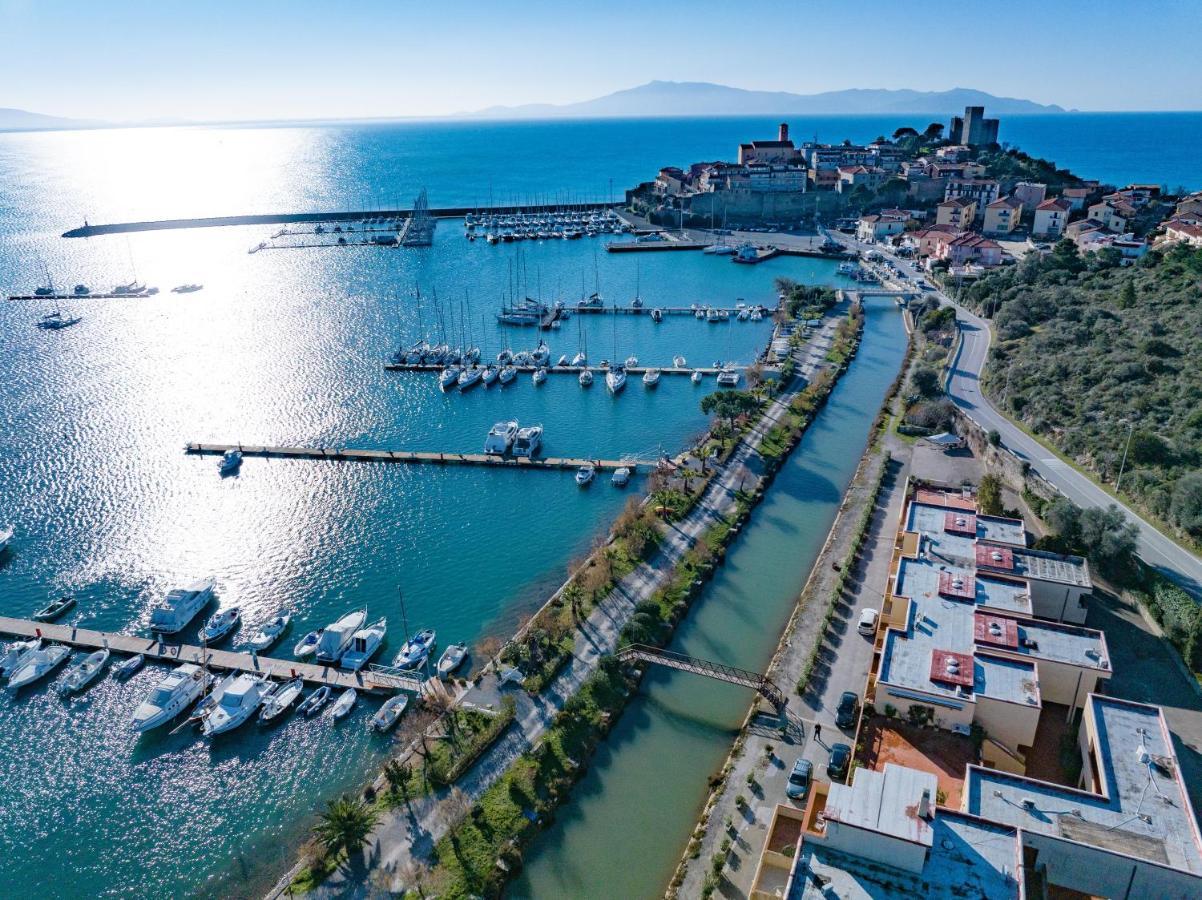 Appartamento La Vista sul Porto Talamone Esterno foto