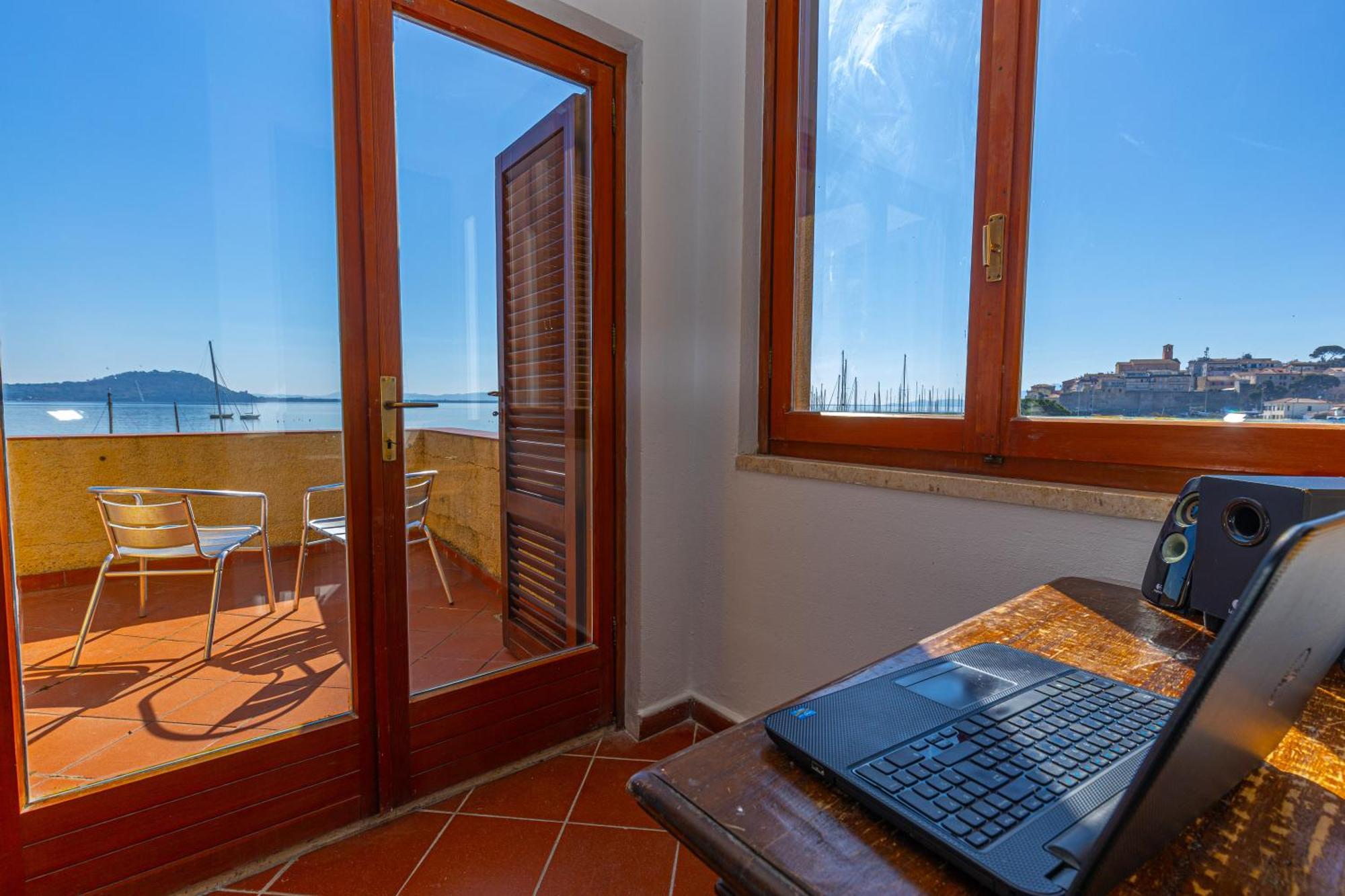 Appartamento La Vista sul Porto Talamone Esterno foto